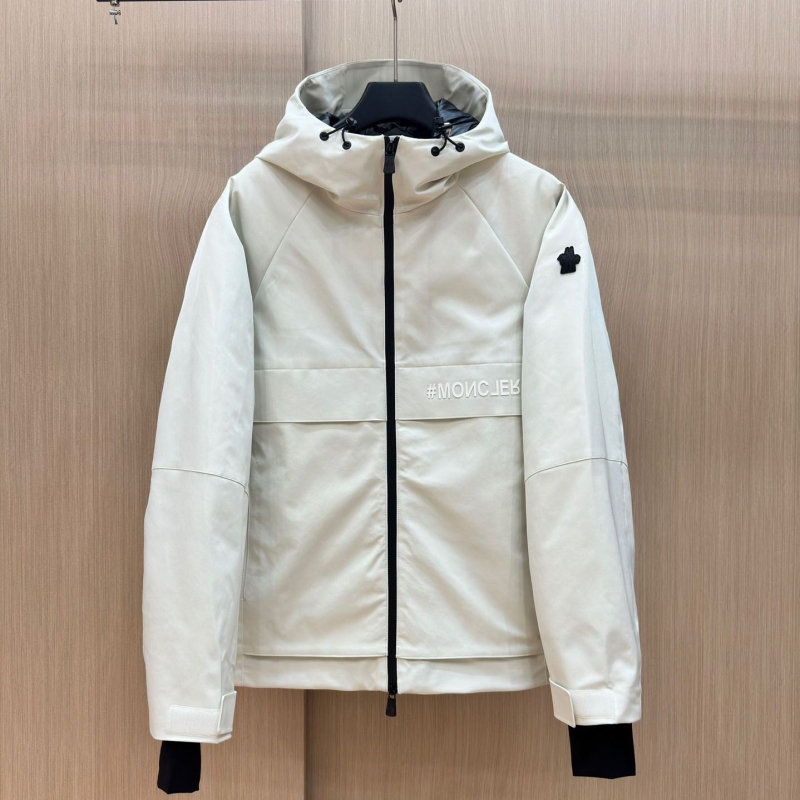 Ba*len*cia*ga down coat
